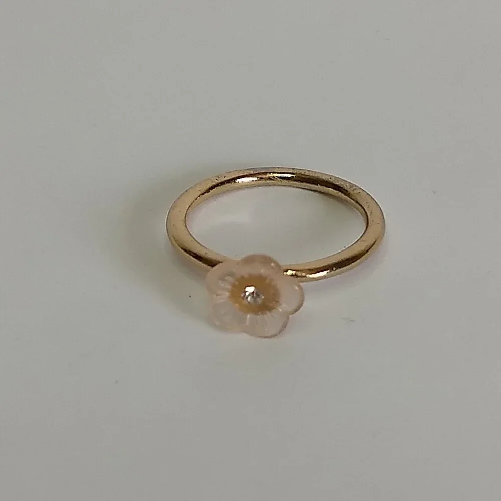 Gold Tone Pink Plastic Flower Clear Rhinestone Ring Size 6.5 Coquette Balletcore